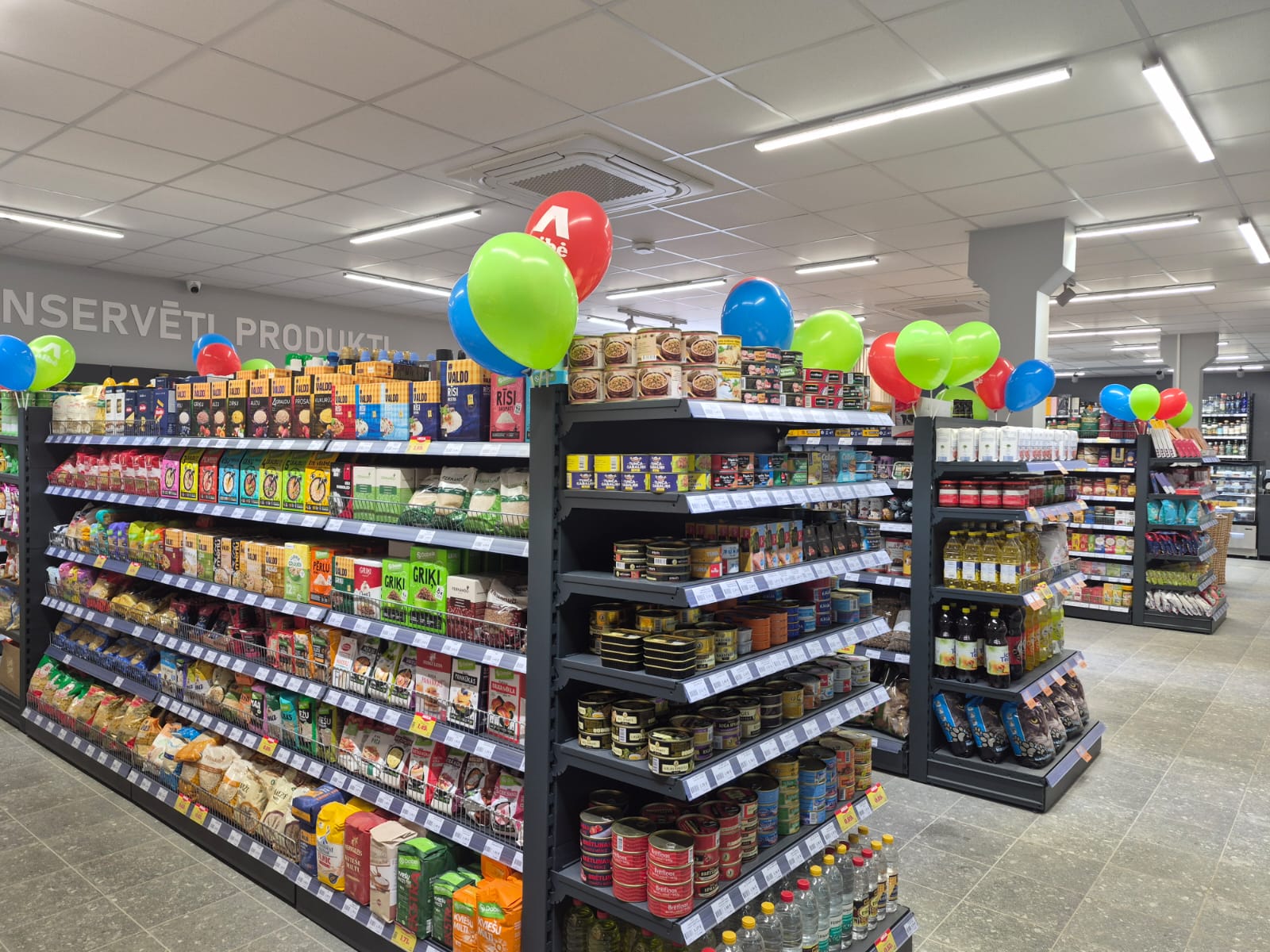 Atjaunots AIBE veikals Rīgā, Salaspils ielā 12 k-7